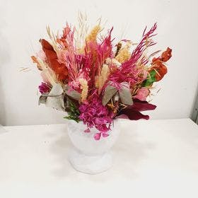 thumb-vaso-de-ceramica-com-flores-desidratadas-1