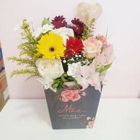 Arranjo de Flores Dia das Mães